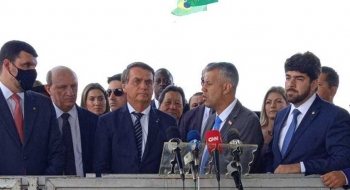 Bolsonaro reafirma que vacinação contra covid não será obrigatória